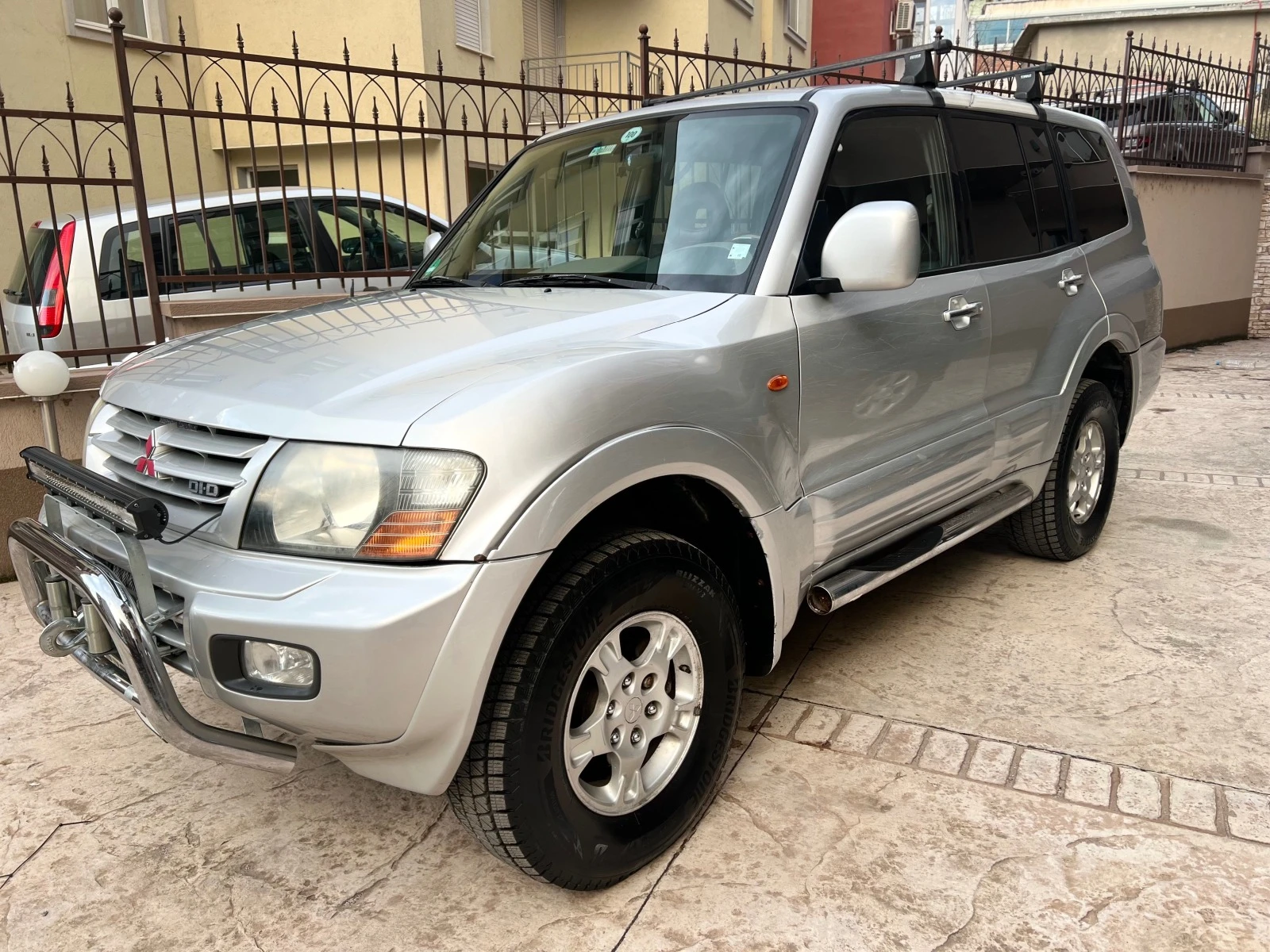 Mitsubishi Pajero 3.2 DID - изображение 3