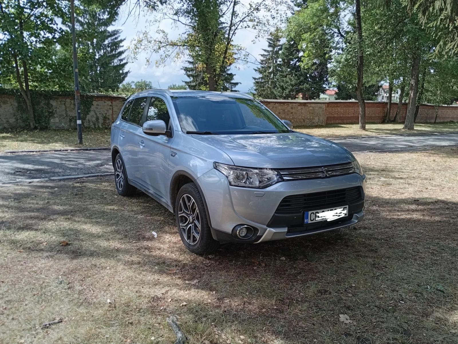 Mitsubishi Outlander PHEV 4Х4 - изображение 3