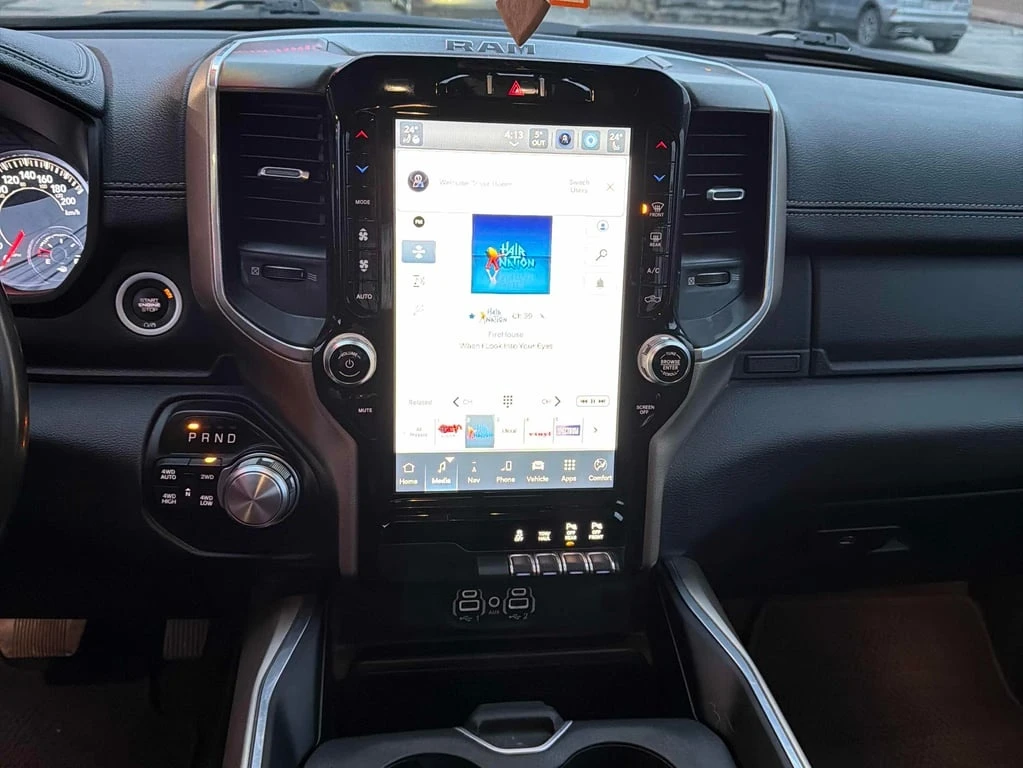 Dodge RAM 1500 * LARAMIE * CARFAX * БЕЗ ПЪРВОНАЧАЛНА ВНОСКА - изображение 6