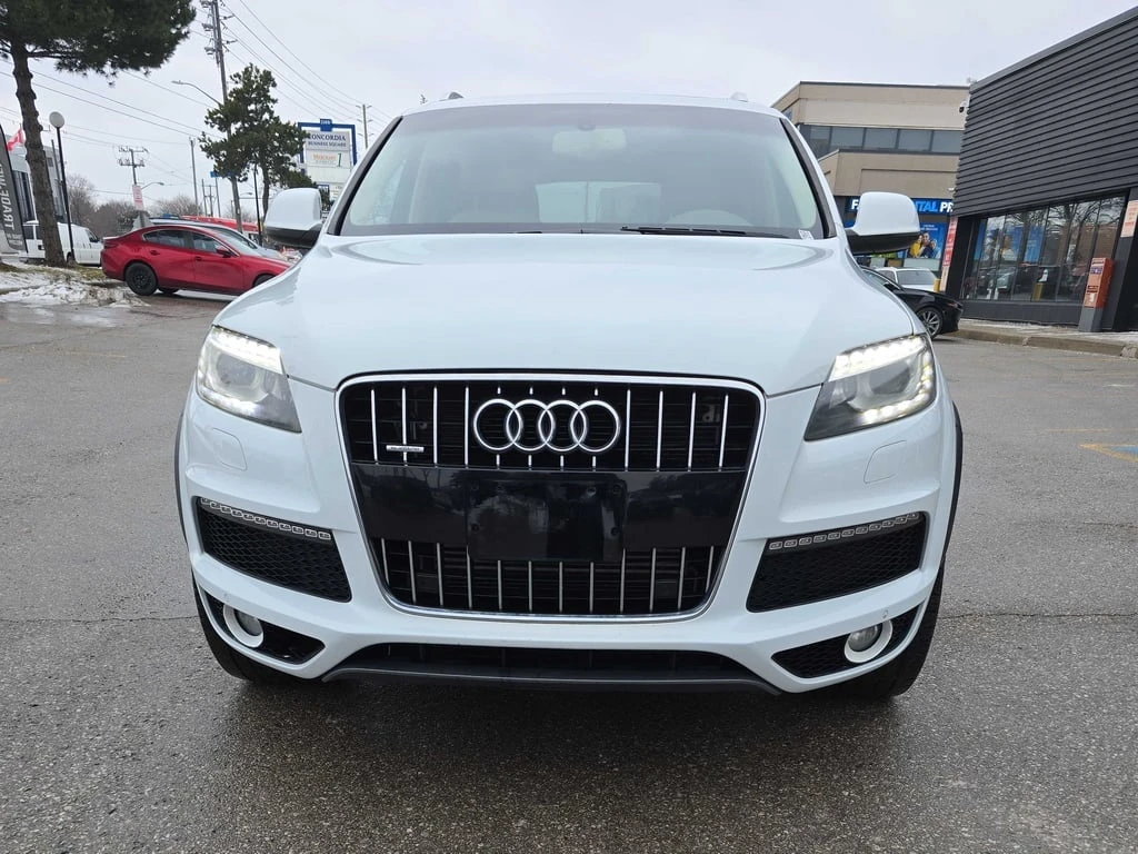 Audi Q7 * 3.0L Sport * CARFAX * ФИНАНСИРАНЕ - изображение 6