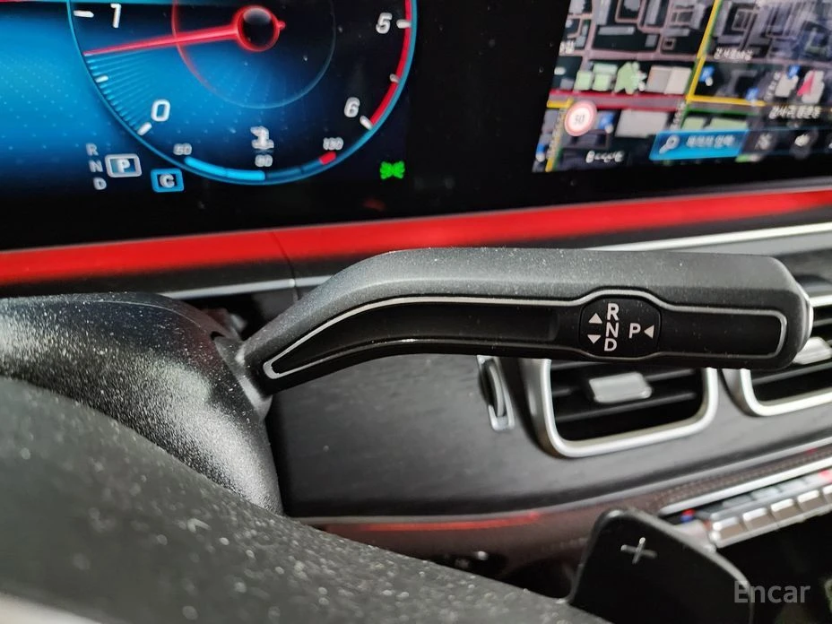 Mercedes-Benz GLS 400, снимка 8 - Автомобили и джипове - 54115733