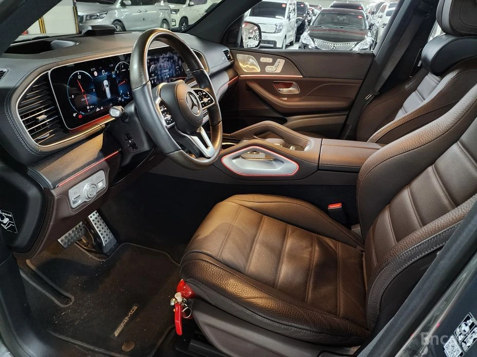 Mercedes-Benz GLS 400, снимка 9 - Автомобили и джипове - 54115733