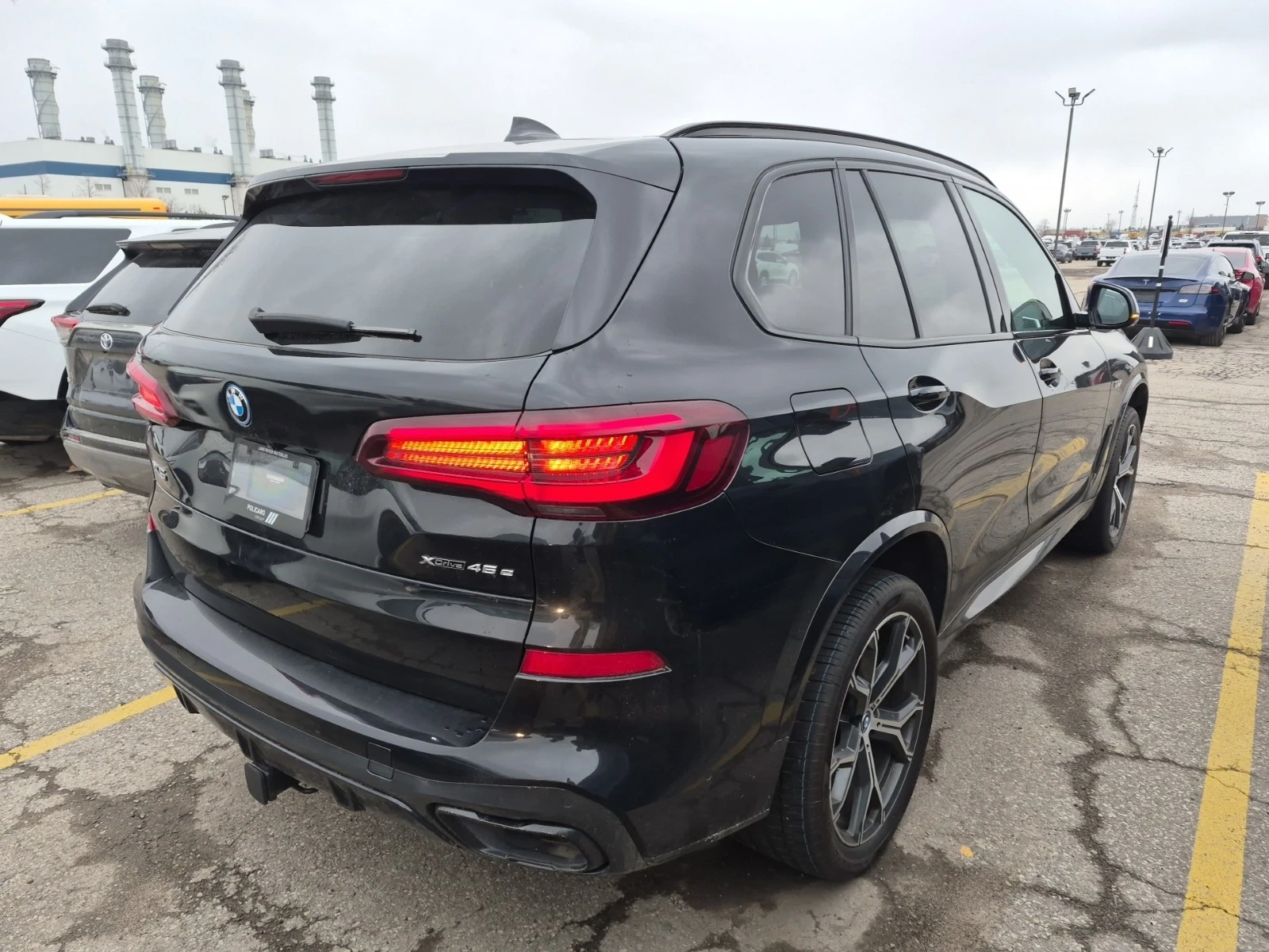 BMW X5 45E HYBRID * M ПАКЕТ * БЕЗ ИНЦИДЕНТ * CARFAX * , снимка 3 - Автомобили и джипове - 54116288