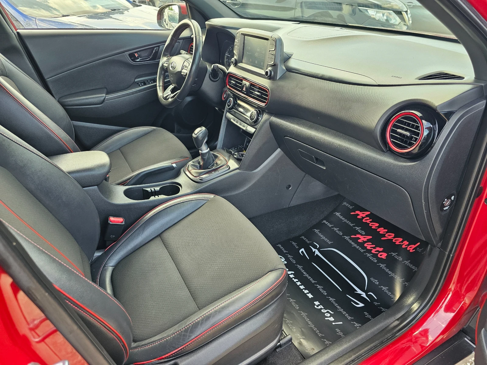 Hyundai Kona 1.6CRDI, 116к.с., снимка 9 - Автомобили и джипове - 54672754