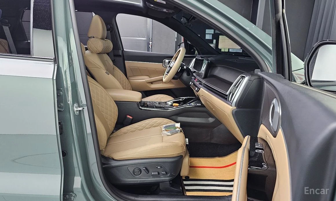 Kia Sorento, снимка 12 - Автомобили и джипове - 54985581