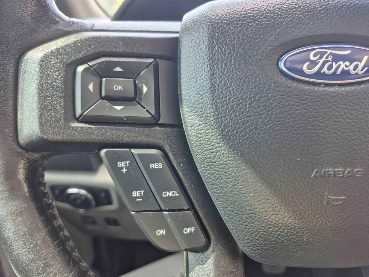 Ford F150 * 4WD SuperCrew 5.5' Box * CARFAX * ���� �� �� | Mobile.bg � ����������� 14
