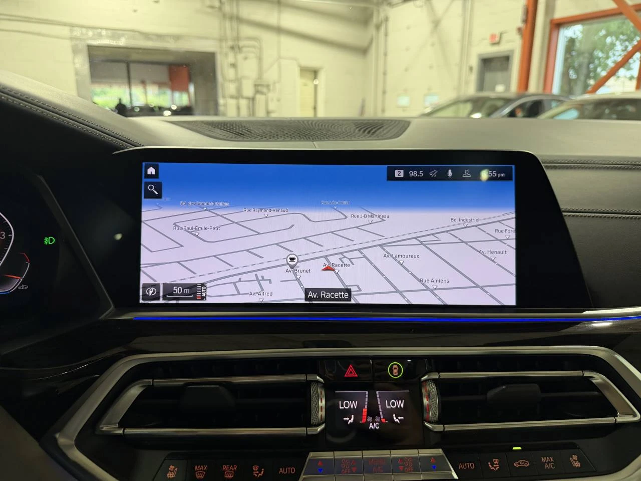 BMW X5 M-PK* LASER* HUD* DIS* HARMAN* PANO* МАСАЖ* ОБДУХ*, снимка 11 - Автомобили и джипове - 55562102