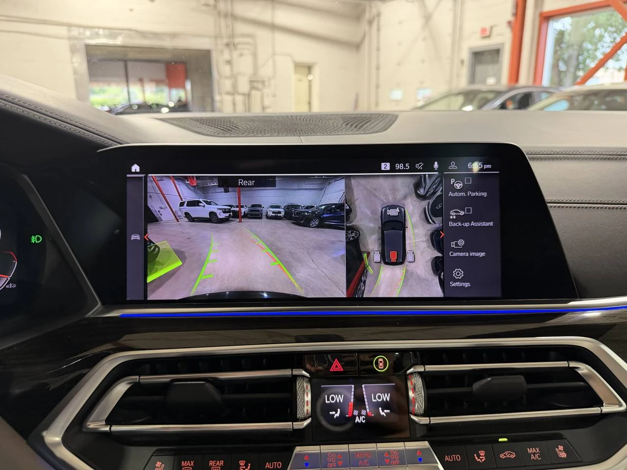 BMW X5 M-PK* LASER* HUD* DIS* HARMAN* PANO* МАСАЖ* ОБДУХ*, снимка 9 - Автомобили и джипове - 55562102