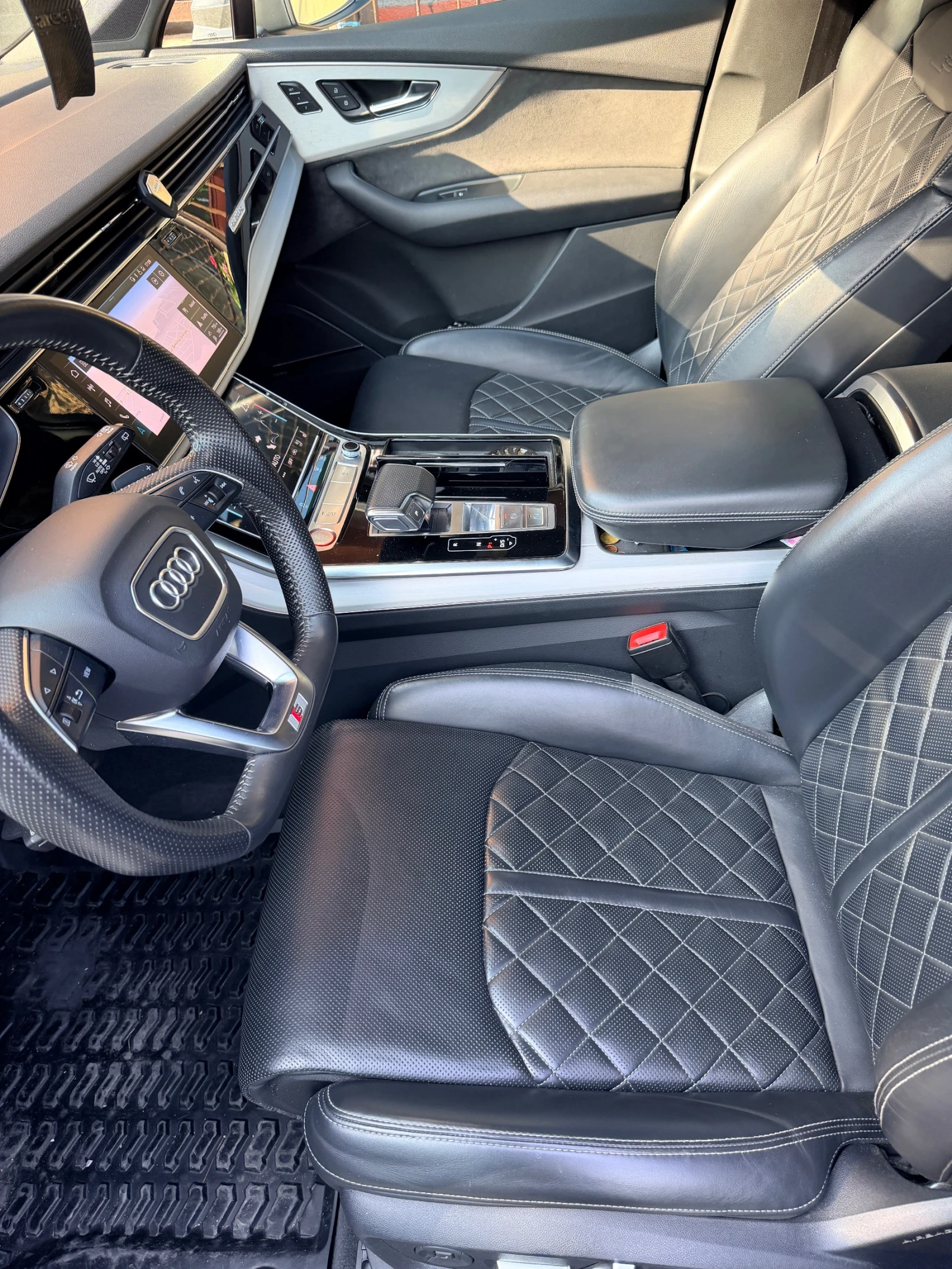 Audi SQ7, снимка 9 - Автомобили и джипове - 55972560