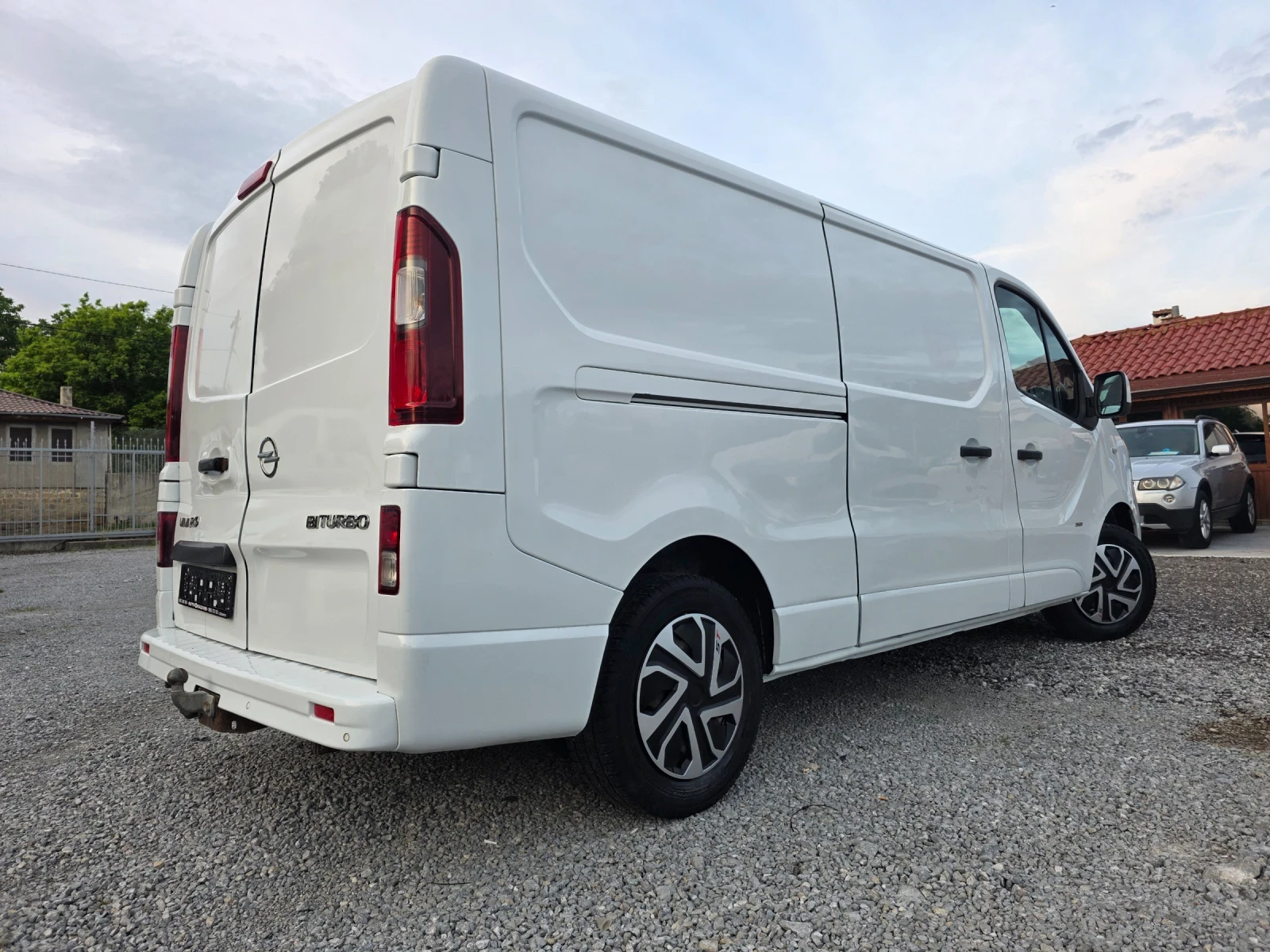 Opel Vivaro 1.6cdti Biturbo, снимка 6 - Бусове и автобуси - 54672010