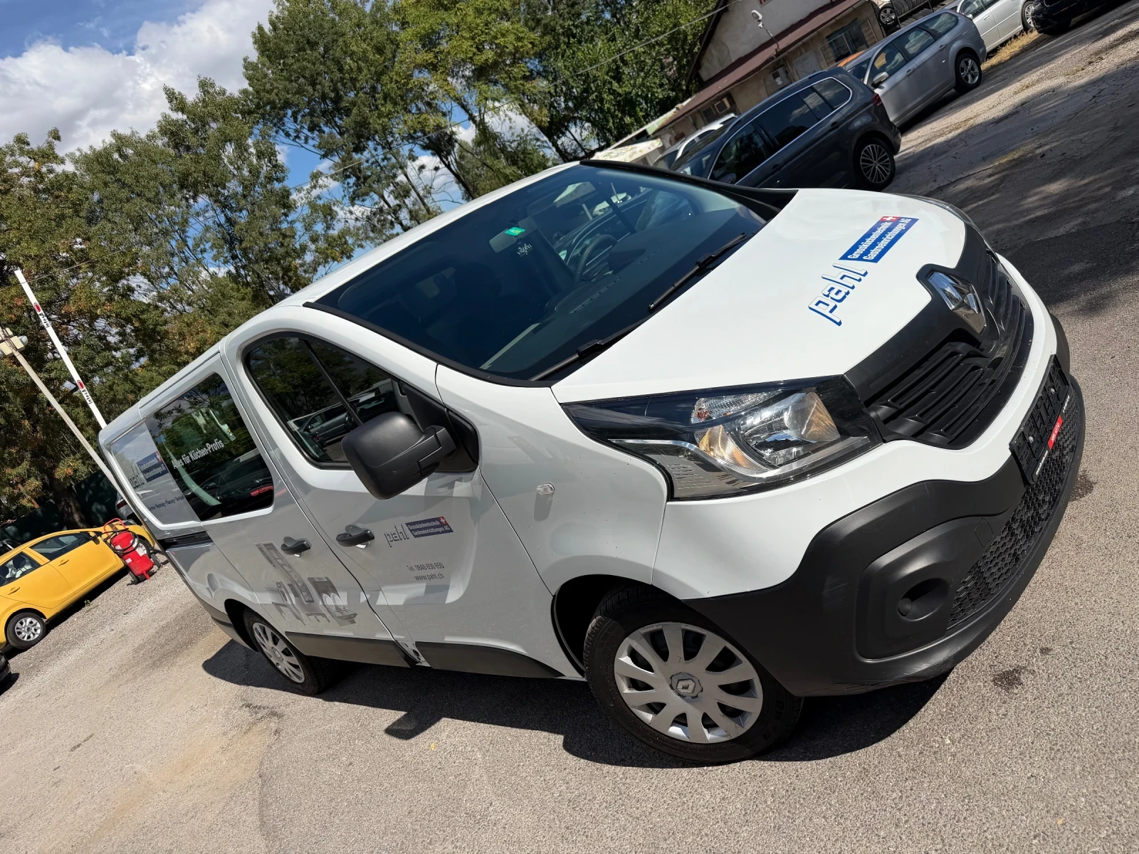 Renault Trafic 1.6DCI* L1H1* Facelift , снимка 7 - Бусове и автобуси - 55947235