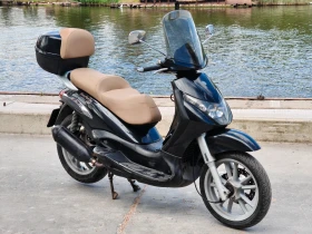 Piaggio Beverly 250