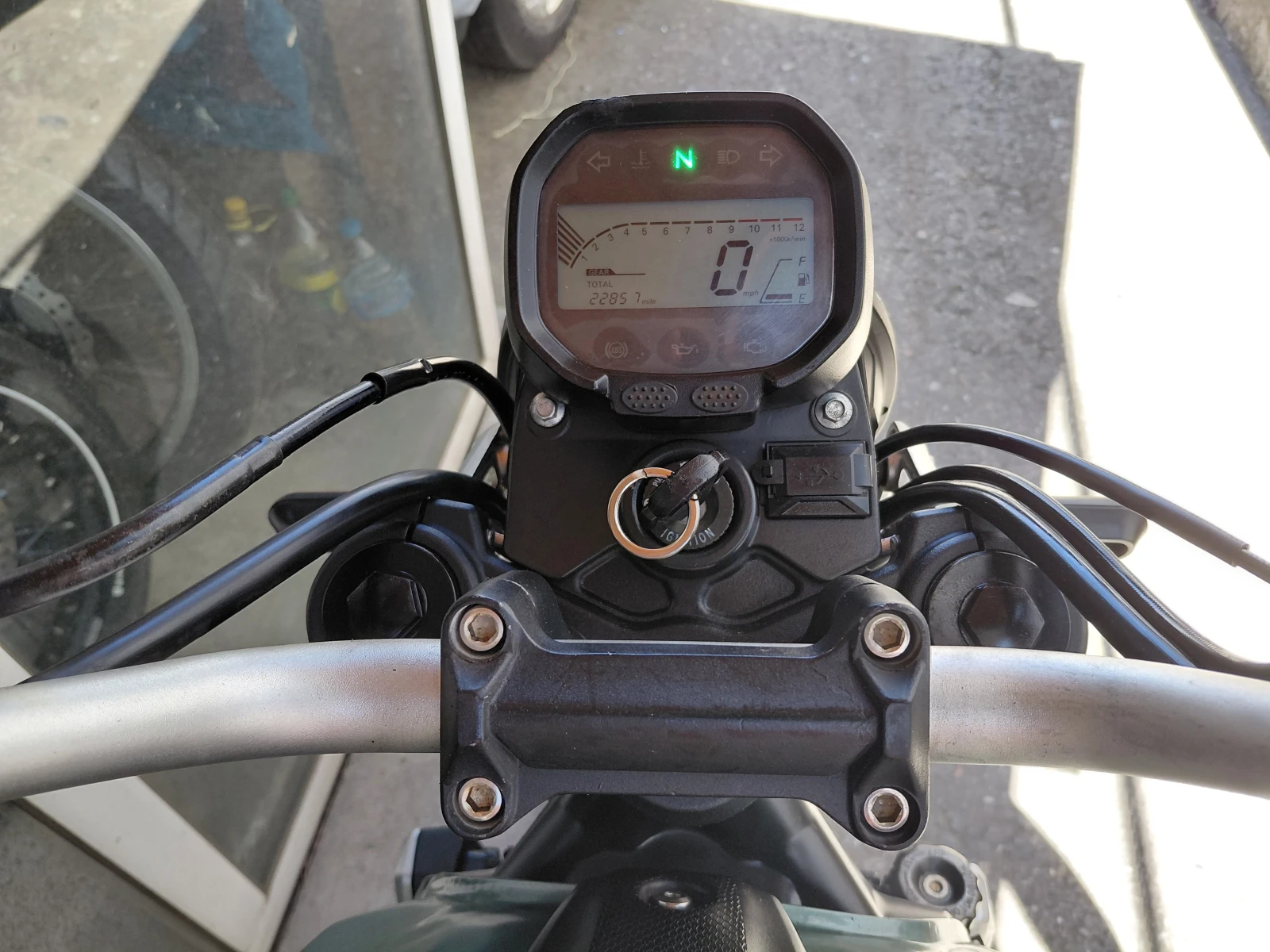 Honda Cb 300i/Abs/Voge, снимка 12 - Мотоциклети и мототехника - 55400679