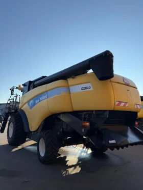 Комбайн New Holland CX840, снимка 8