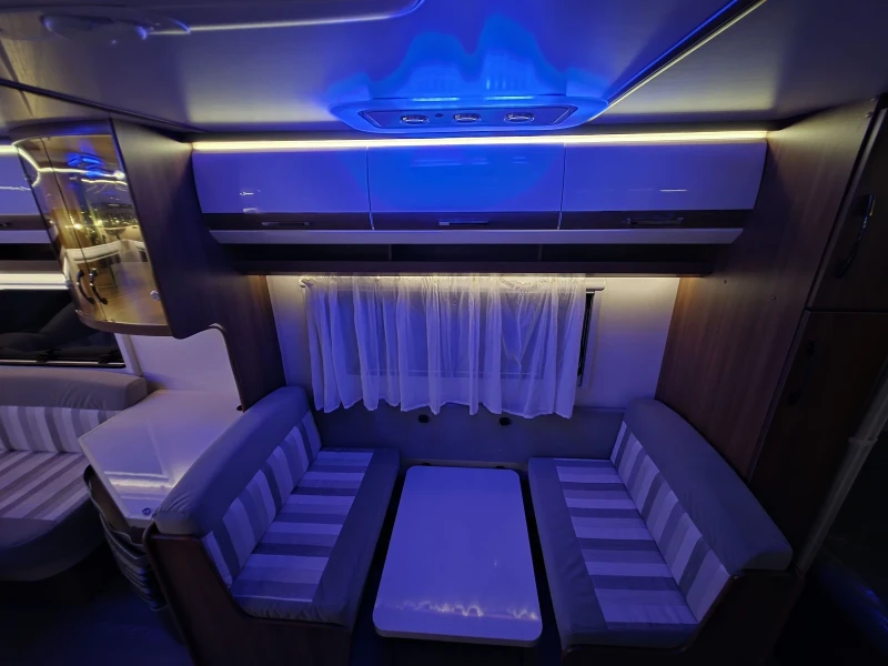 Каравана Hobby, снимка 15 - Каравани и кемпери - 53446025