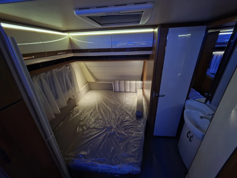 Каравана Hobby, снимка 17 - Каравани и кемпери - 53446025