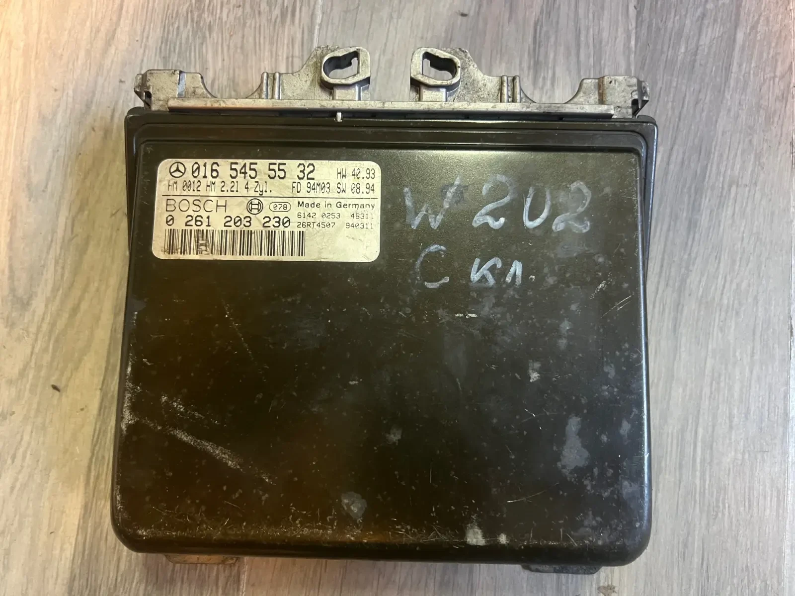 0165455532    W124 E220 220E 220CE  0261203230  016 545 55 32 0 261 203 230 | Mobile.bg   1