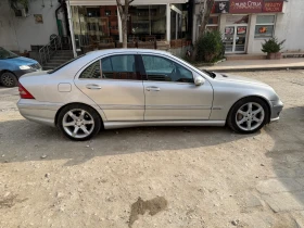 Mercedes-Benz C 220, снимка 2