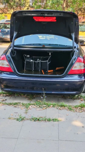Mercedes-Benz E 220 2.2 СDI, снимка 6
