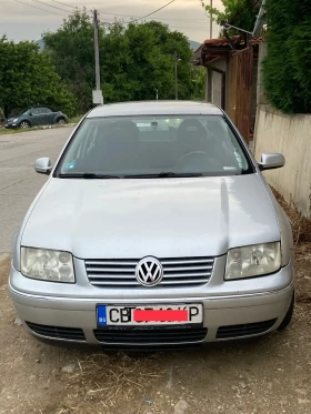     VW Bora -