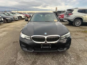 BMW 330 i xDrive/CARFAX/ШИБИДАХ/ПОДГРЕВИ/KEYLESS, снимка 2 - Автомобили и джипове - 53650683