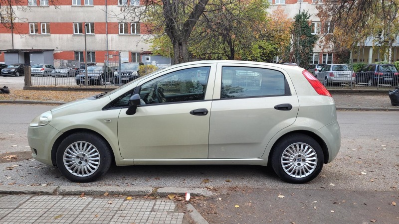 Fiat Punto 1.3 Mjet, снимка 6 - Автомобили и джипове - 43997276