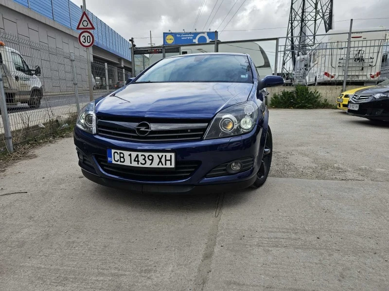 Opel Astra GTC, снимка 1 - Автомобили и джипове - 46576577