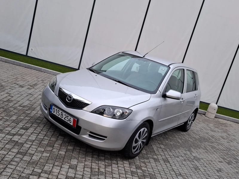 Mazda 2 1.3(75кс)* * FACELIFT* * , снимка 2 - Автомобили и джипове - 48198919