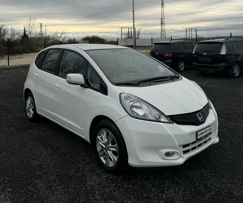 Honda Jazz 1.4i Swiss Facelift, снимка 1 - Автомобили и джипове - 48332213