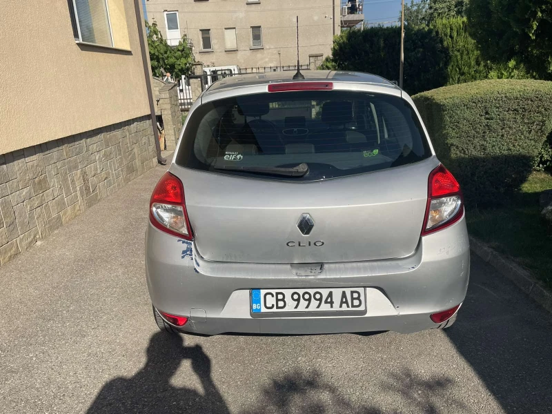 Renault Clio, снимка 6 - Автомобили и джипове - 48451451