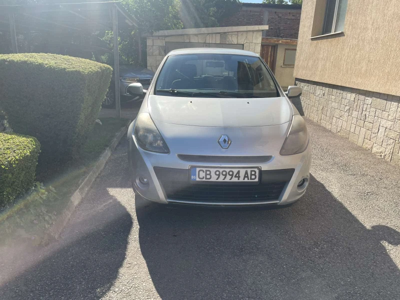 Renault Clio, снимка 1 - Автомобили и джипове - 48451451