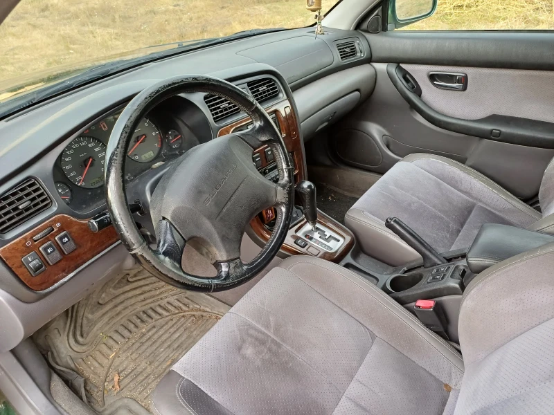 Subaru Outback, снимка 7 - Автомобили и джипове - 48710055