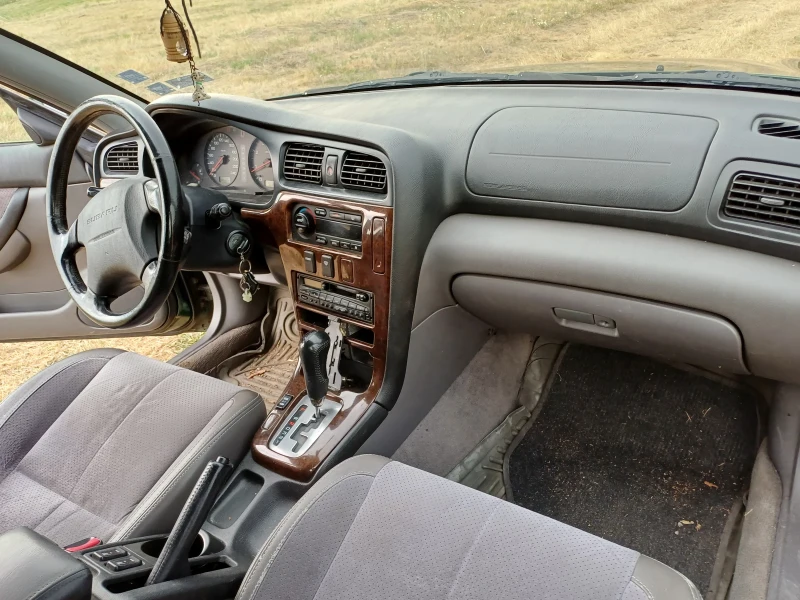 Subaru Outback, снимка 5 - Автомобили и джипове - 48710055