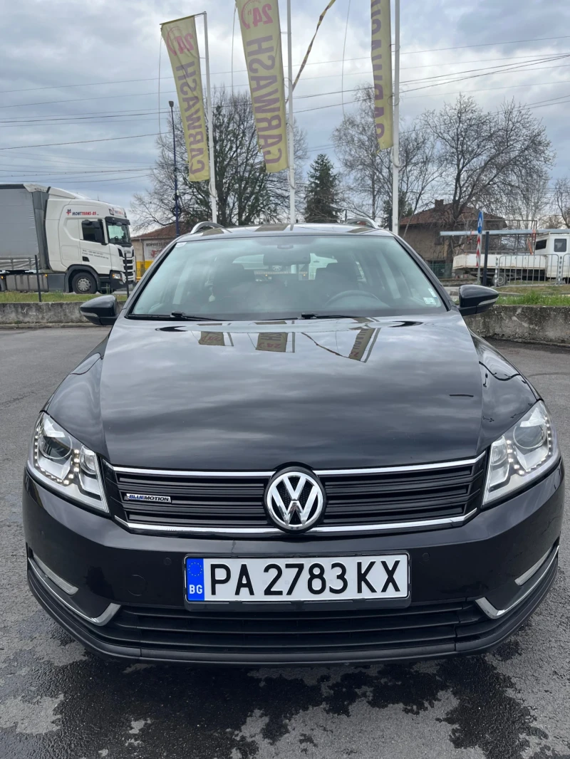 VW Passat, снимка 1 - Автомобили и джипове - 48913065