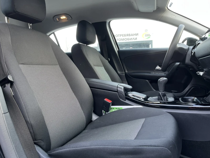 Mercedes-Benz A 160 50000 KM, снимка 10 - Автомобили и джипове - 53035969