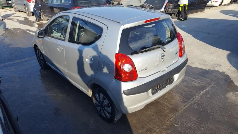 Nissan Pixo, снимка 2 - Автомобили и джипове - 30917498