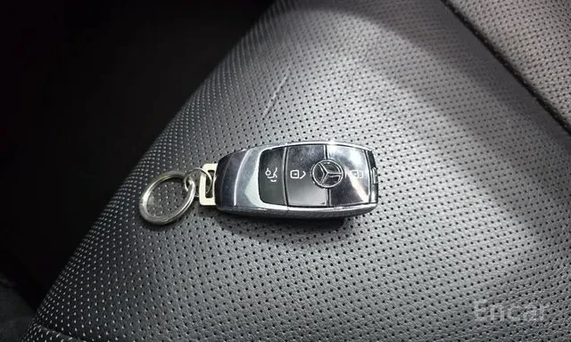 Mercedes-Benz S 350 D AMG FACELIFT ОБДУХВАНЕ BURMESTER 360 HEAD UP, снимка 14 - Автомобили и джипове - 55949956