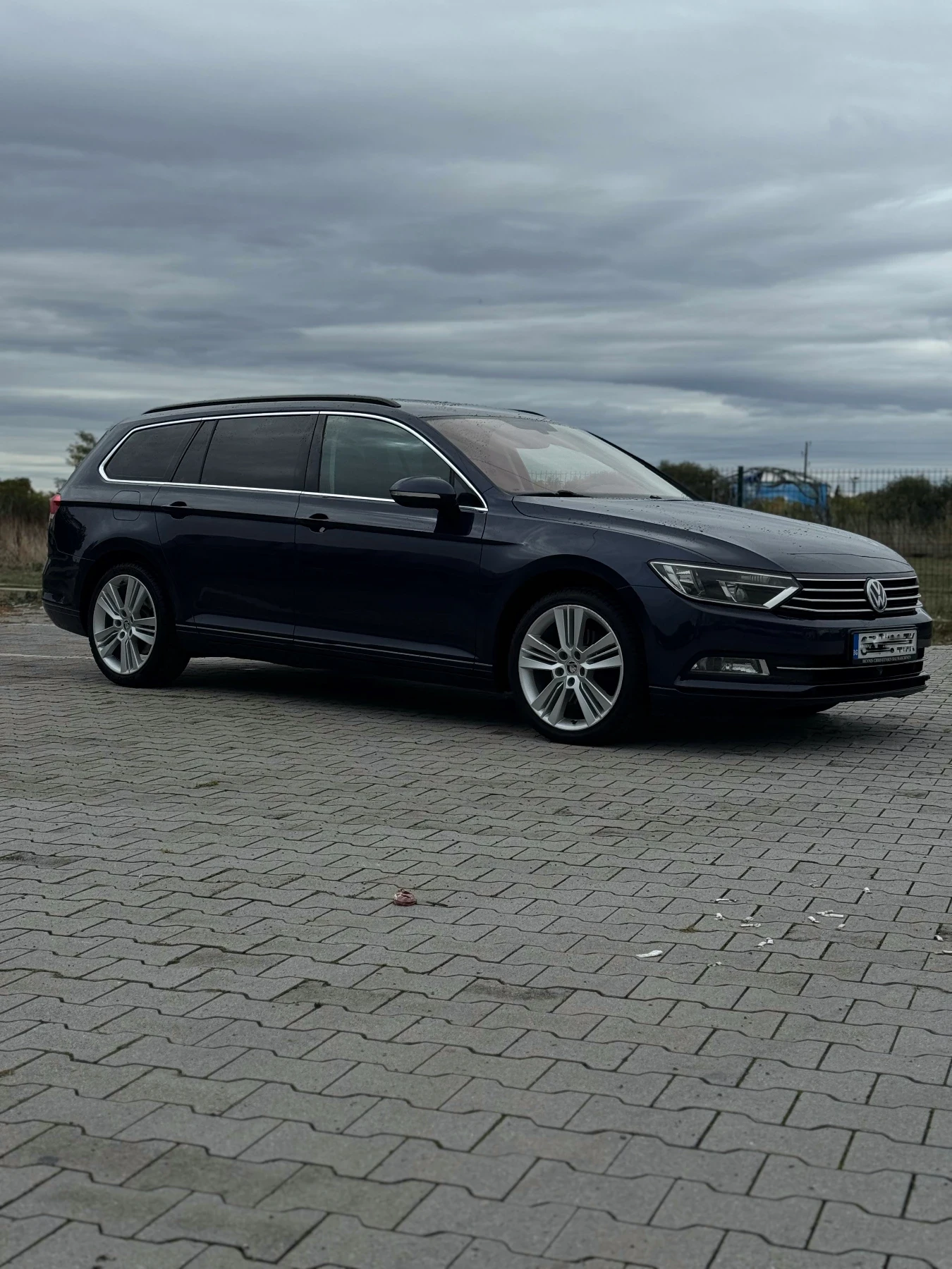VW Passat 2.0 150 DSG | Mobile.bg   1