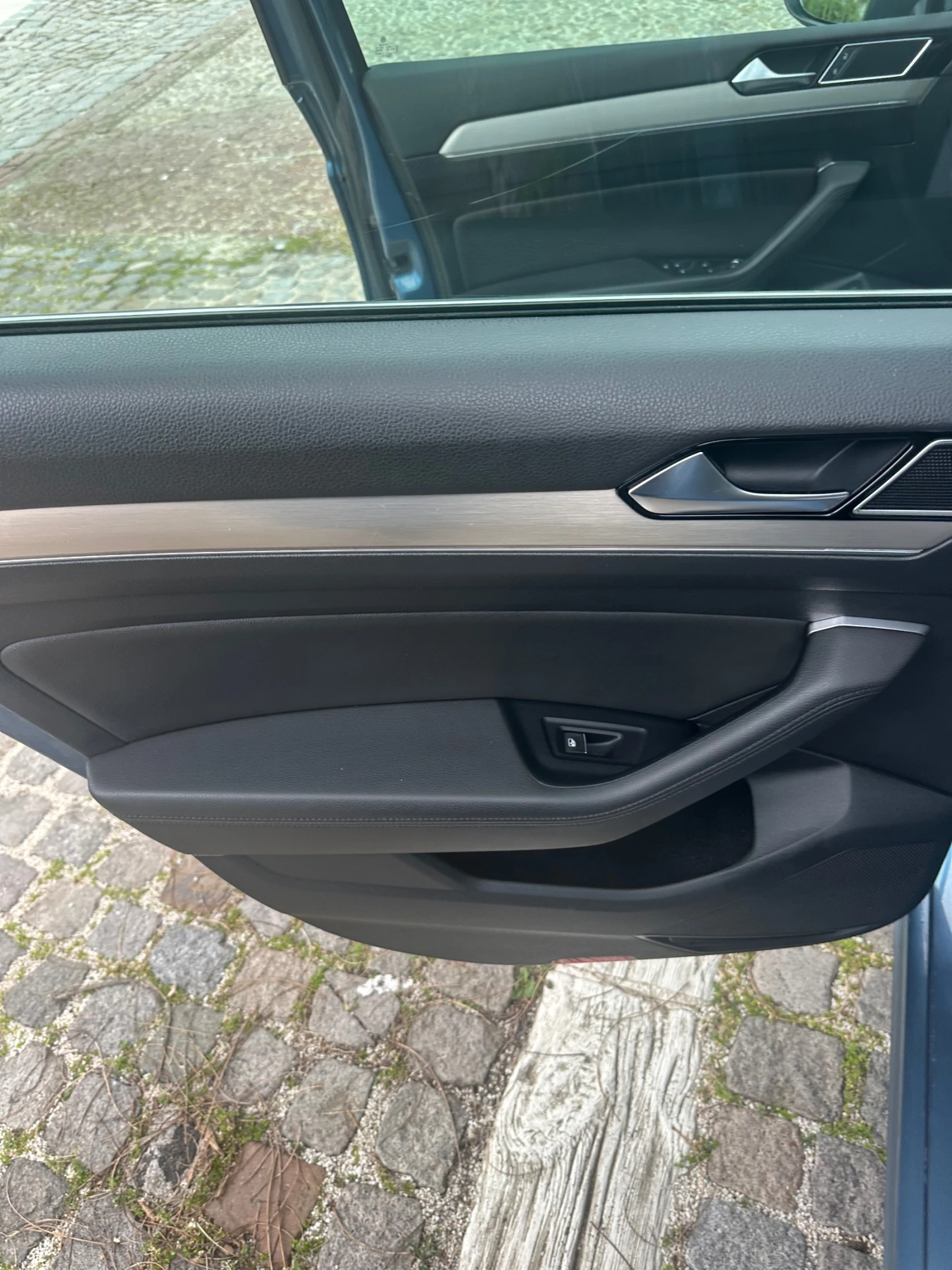 VW Passat 2.0 TDI R Line 190HP | Mobile.bg — изображение 15