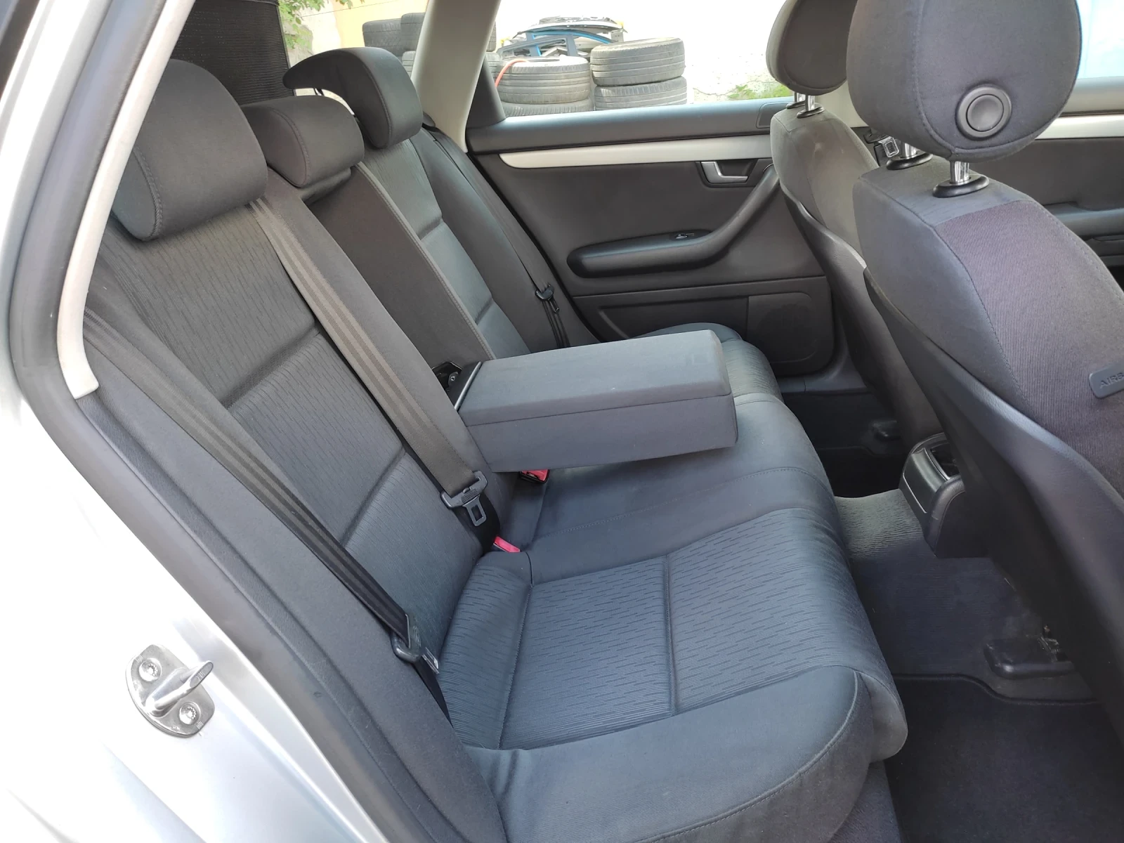 Audi A4 2.0TDI - изображение 10