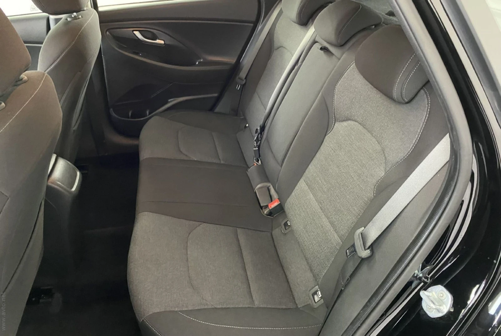 Hyundai I30 1.0 Hybrid 88kw. Kamera - изображение 7