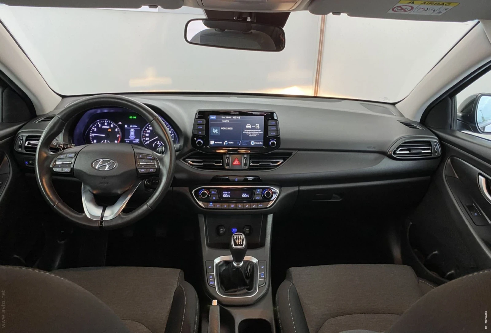 Hyundai I30 1.0 Hybrid 88kw. Kamera - изображение 6