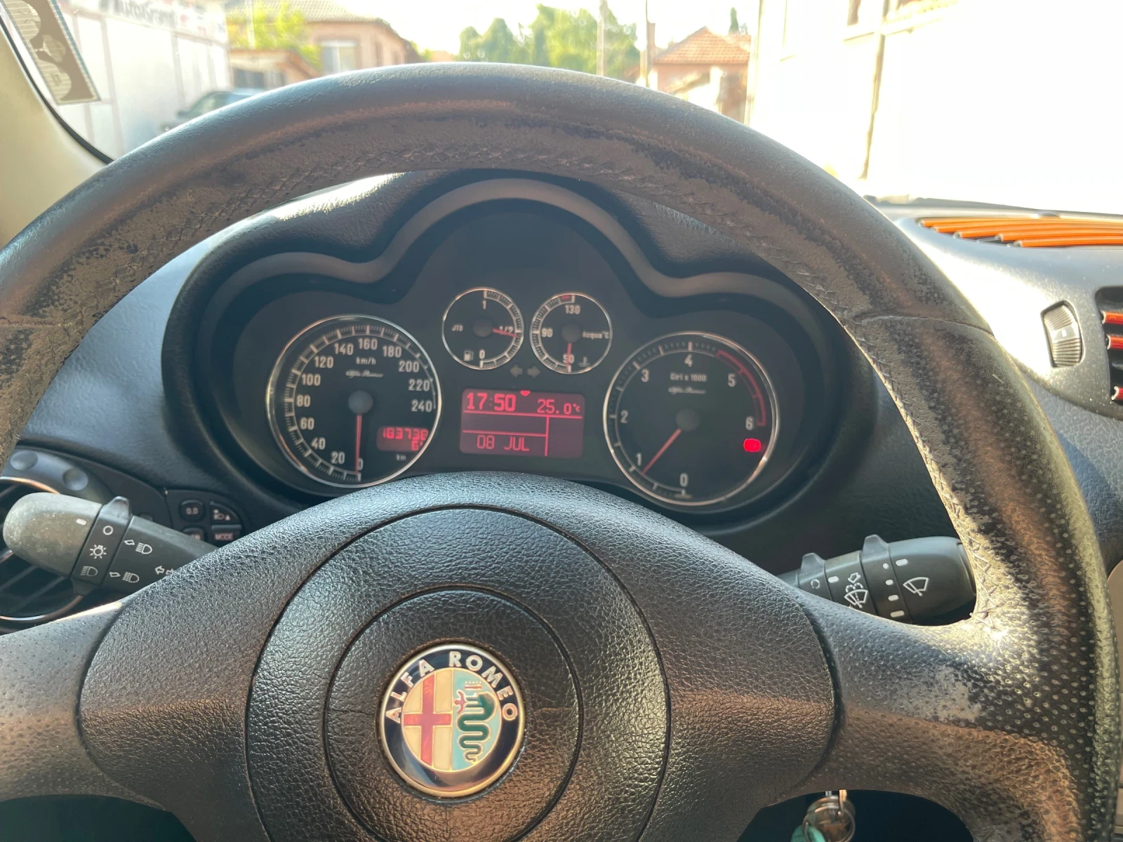 Alfa Romeo 147  - изображение 8