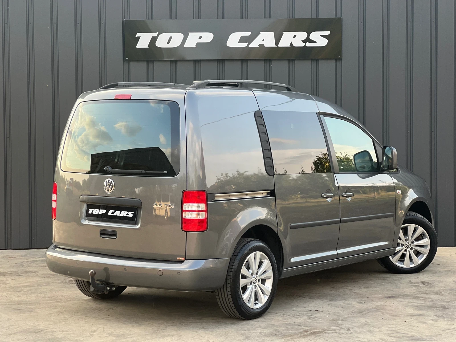 VW Caddy 2.0 TDI DSG  - изображение 6