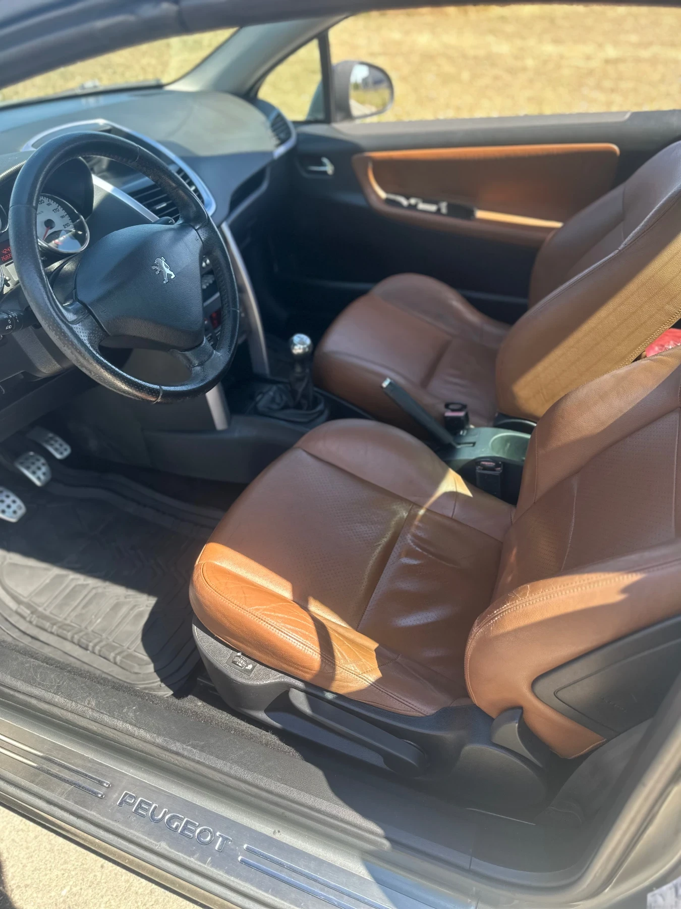 Peugeot 207 Кабрио  - изображение 7