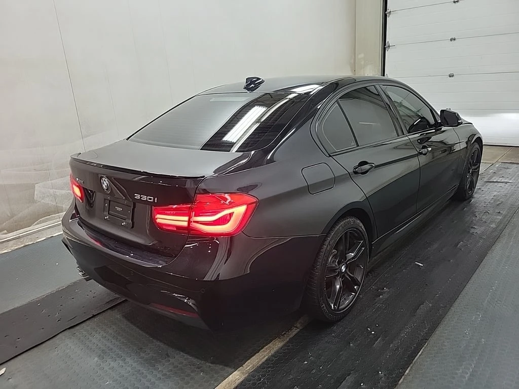 BMW 330  - изображение 3