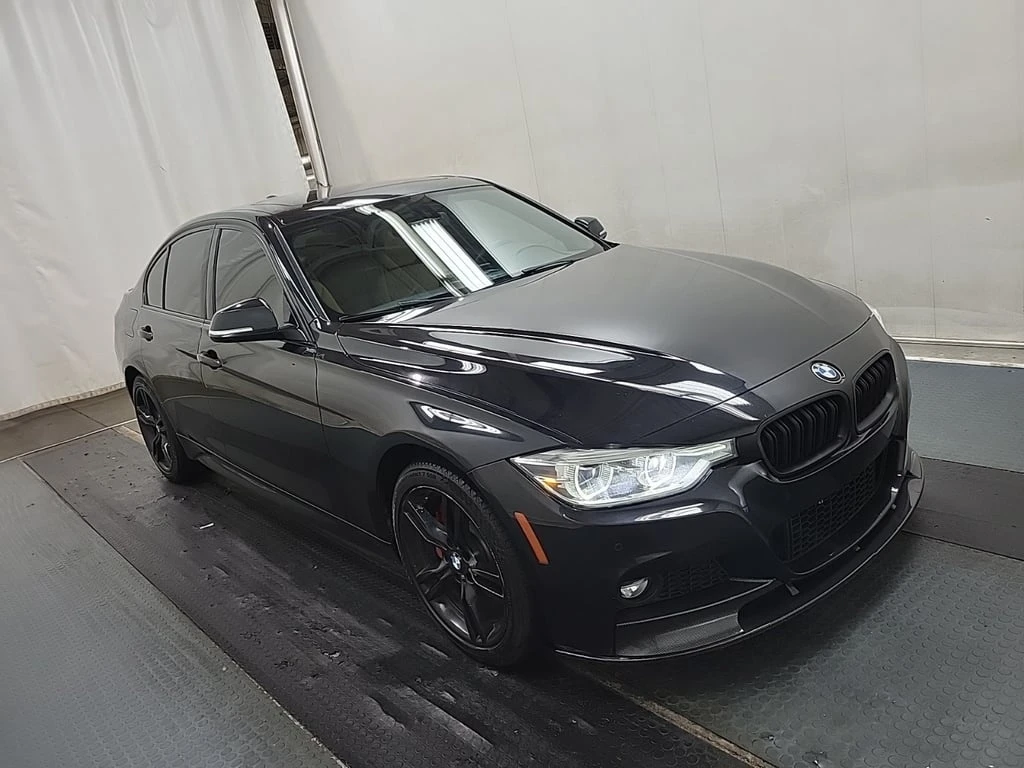BMW 330  - изображение 2