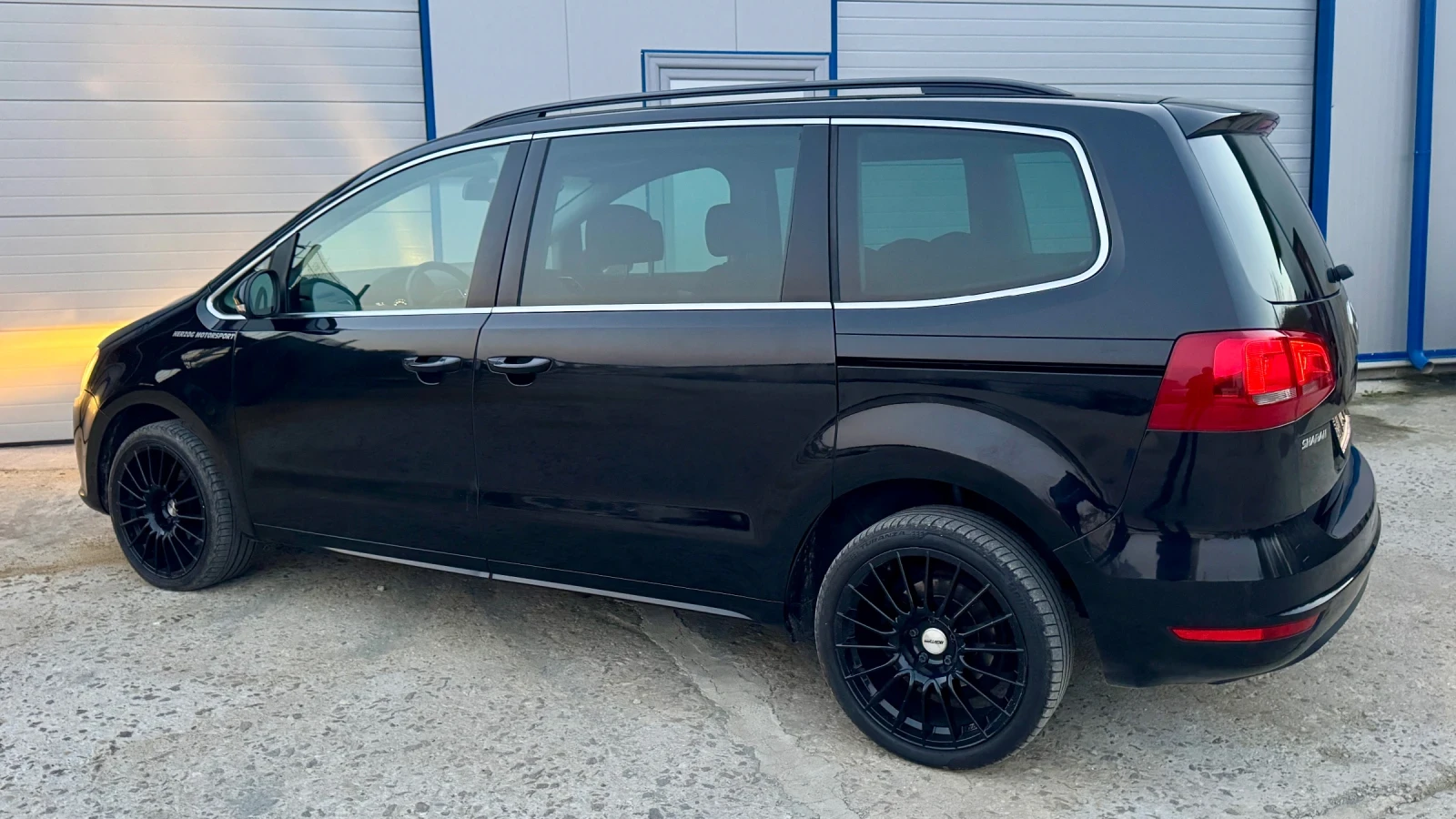 VW Sharan 2.0 TDI DSG - изображение 3