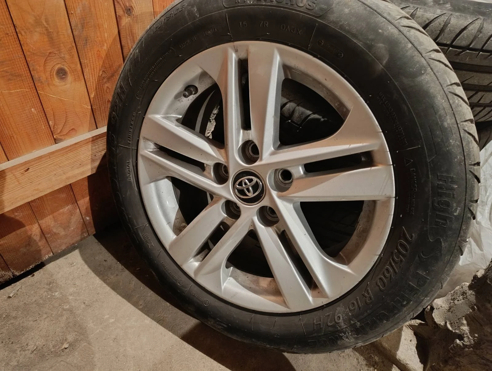 Toyota Verso  - изображение 8