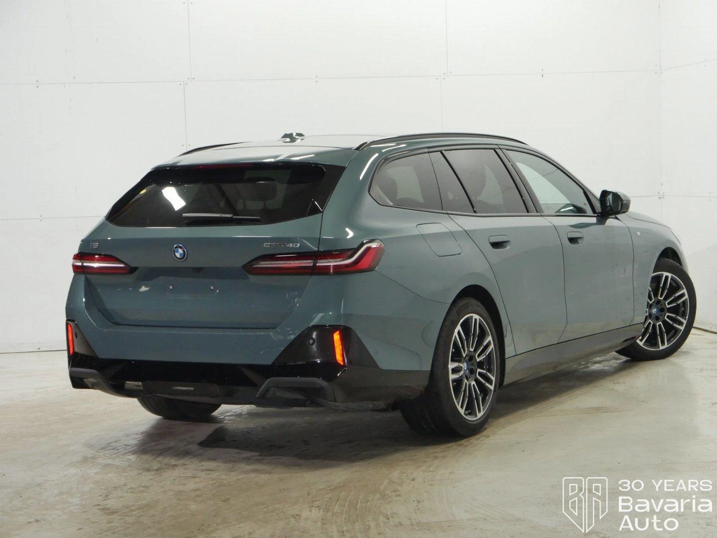 BMW i5 40 eDrive Touring M Sport Paket | Mobile.bg � ����������� 3
